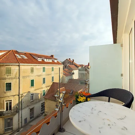 Appartement Tin Split