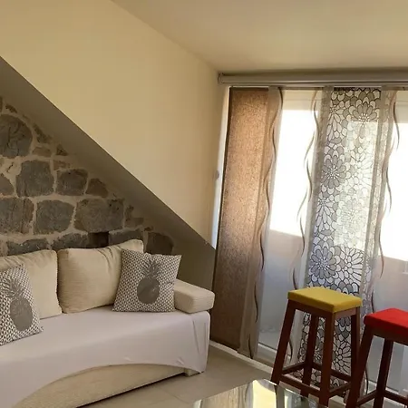 Tin アパート スプリト