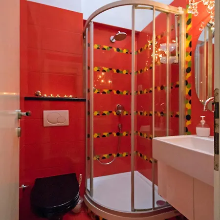 Tin Apartman