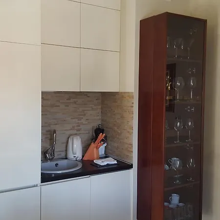 Tin アパート スプリト